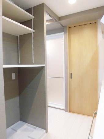 キッチンを中心に回遊できるような使いやすいプランに 新宿区K様邸 キッチンを中心に回遊できるような使いやすいプランに 新宿区K様邸